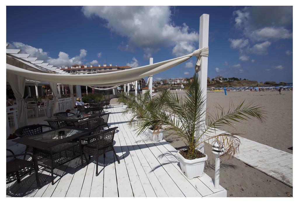 Aparthotel Regina Mare Zarewo Exterior foto