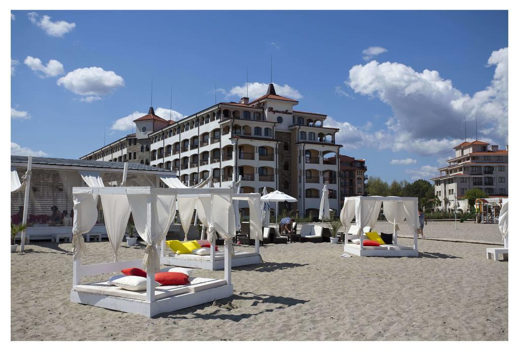 Aparthotel Regina Mare Zarewo Exterior foto