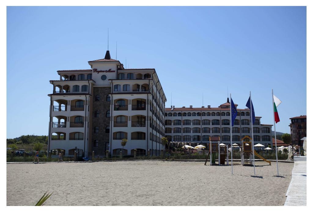 Aparthotel Regina Mare Zarewo Exterior foto